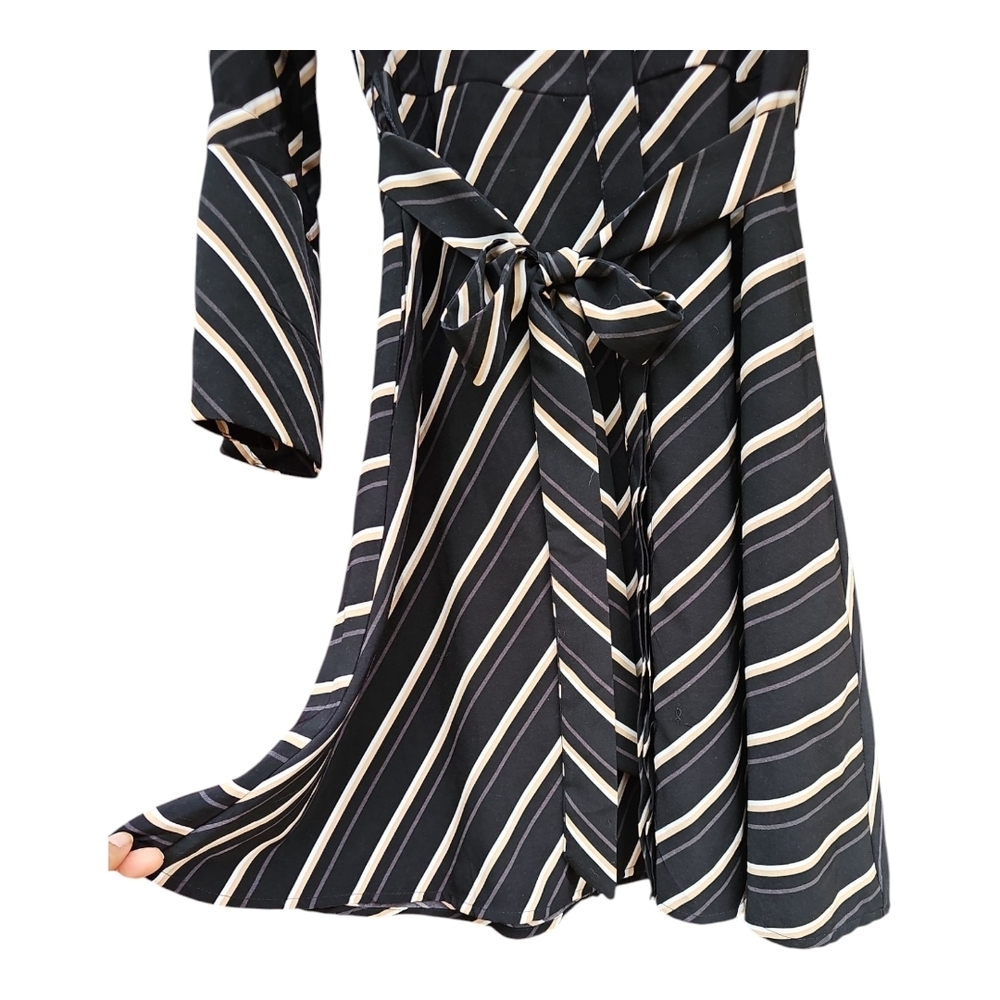 Banana Republic Striped Black with White Gold Stripes Belted Collar Dress Size 6 - Picture 4 of 12